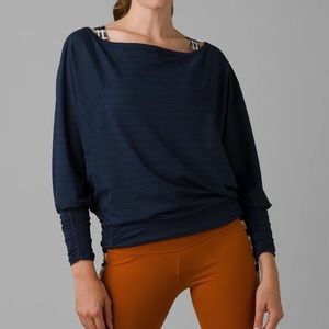 Never worn with tags prana ridgeview top